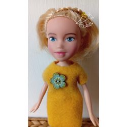 Réka, 24 cm magas, kézzel festett arcú Rebaba